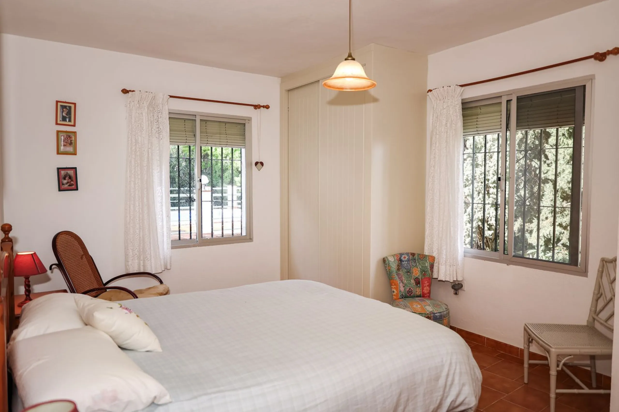 Exclusive Multi-Dwelling Estate in Alhaurín el Grande with 8,300 m² of Land, Private Well and High Investment Potential
