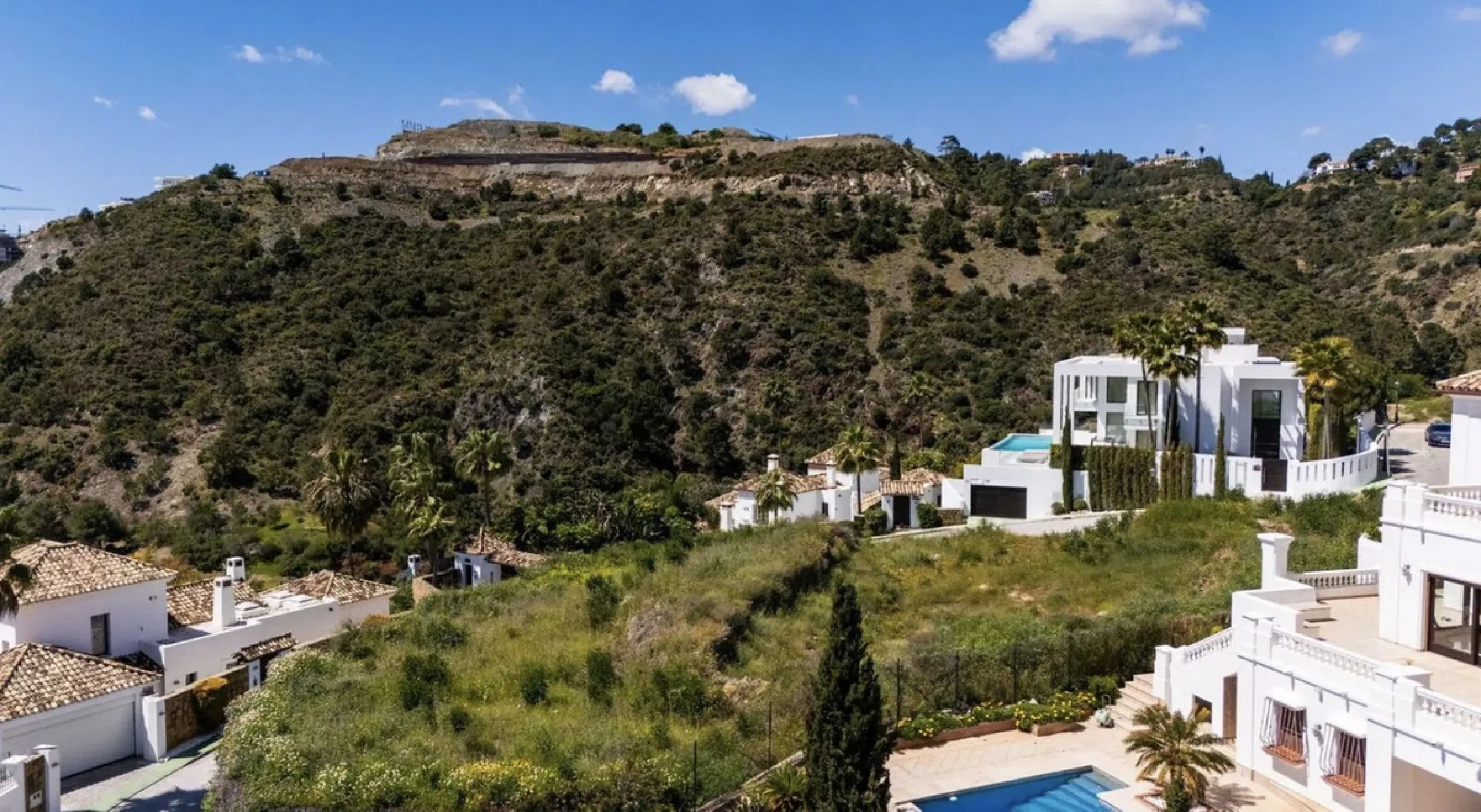 Plot - Residential Plot в продаже в Benahavís, Málaga. Площадь участка 1573 м²