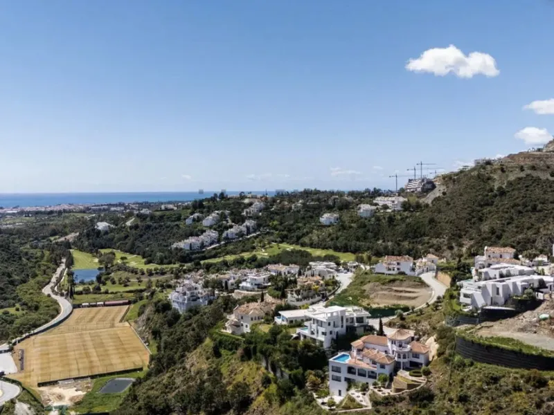 Plot - Residential Plot в продаже в Benahavís, Málaga. Площадь участка 1573 м²