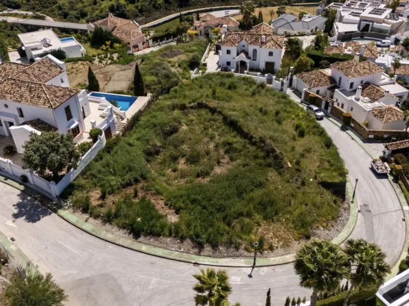 Plot - Residential Plot в продаже в Benahavís, Málaga. Площадь участка 1573 м²