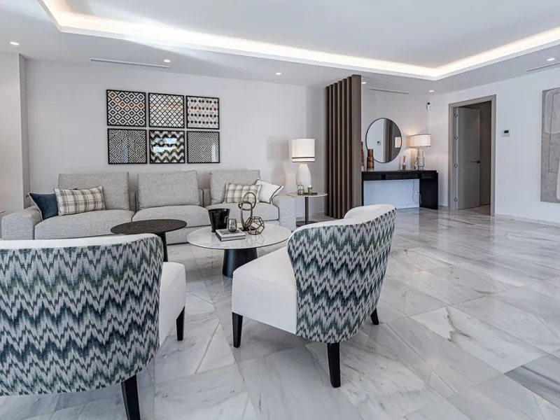 Modern, brand-new luxury villa in the heart of Marbella, located in the exclusive residential area of ​​La Merced.
