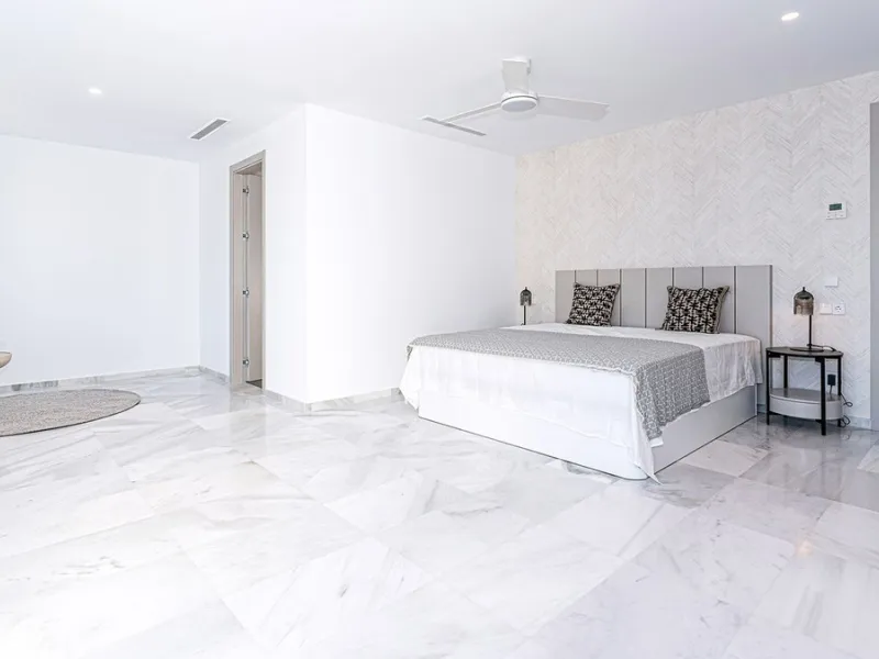 Modern, brand-new luxury villa in the heart of Marbella, located in the exclusive residential area of ​​La Merced.