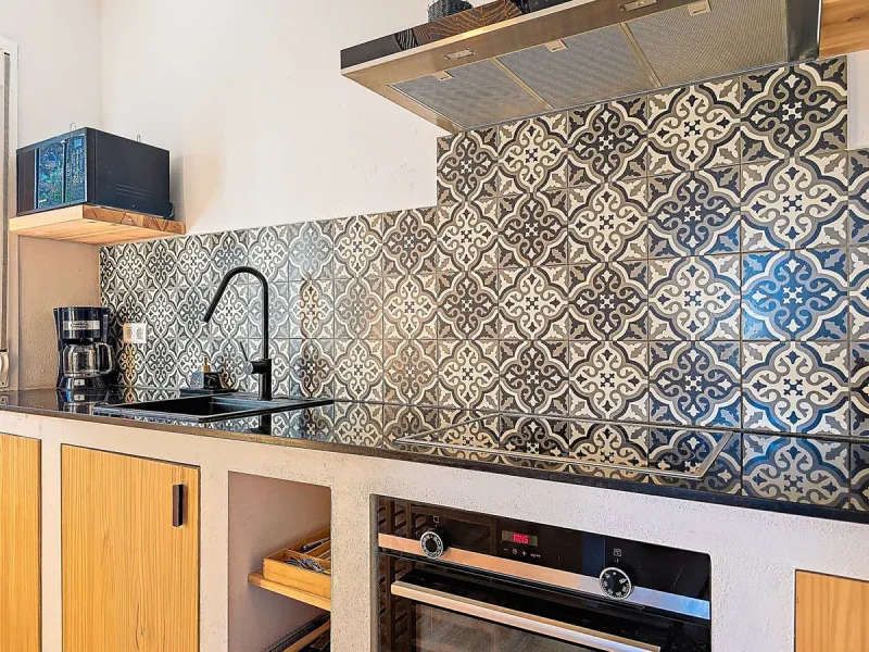 House - Detached Villa в продаже в Arenas, Málaga. В доме 3 спален и 2 ванных комнат. Площадь дома 94 м². Площадь участка 9305 м²