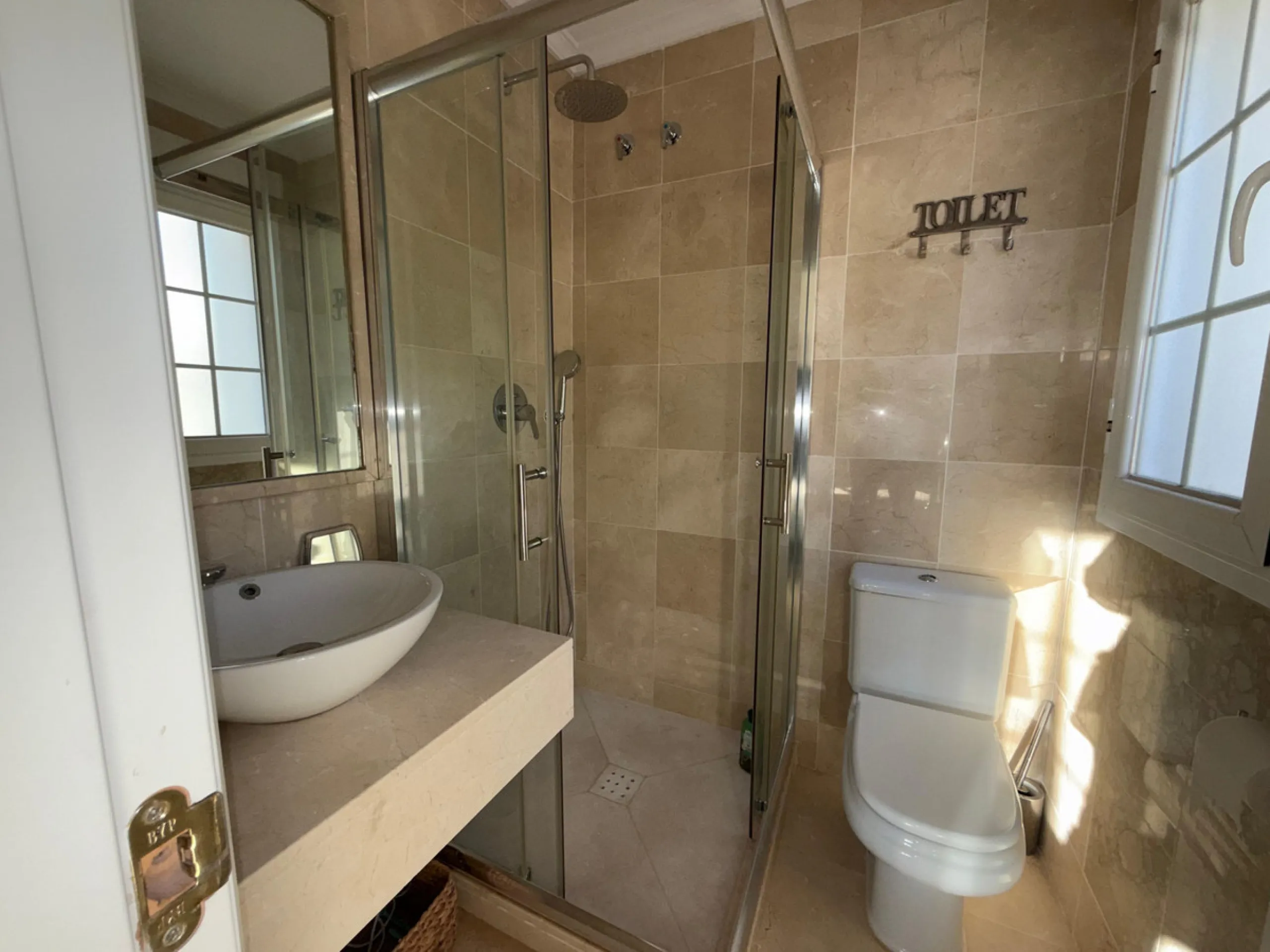 Apartment - Penthouse Duplex в продаже в Marbella, Málaga. В доме 4 спален и 3 ванных комнат. Площадь дома 188 м²