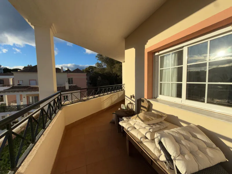 Apartment - Penthouse Duplex в продаже в Marbella, Málaga. В доме 4 спален и 3 ванных комнат. Площадь дома 188 м²