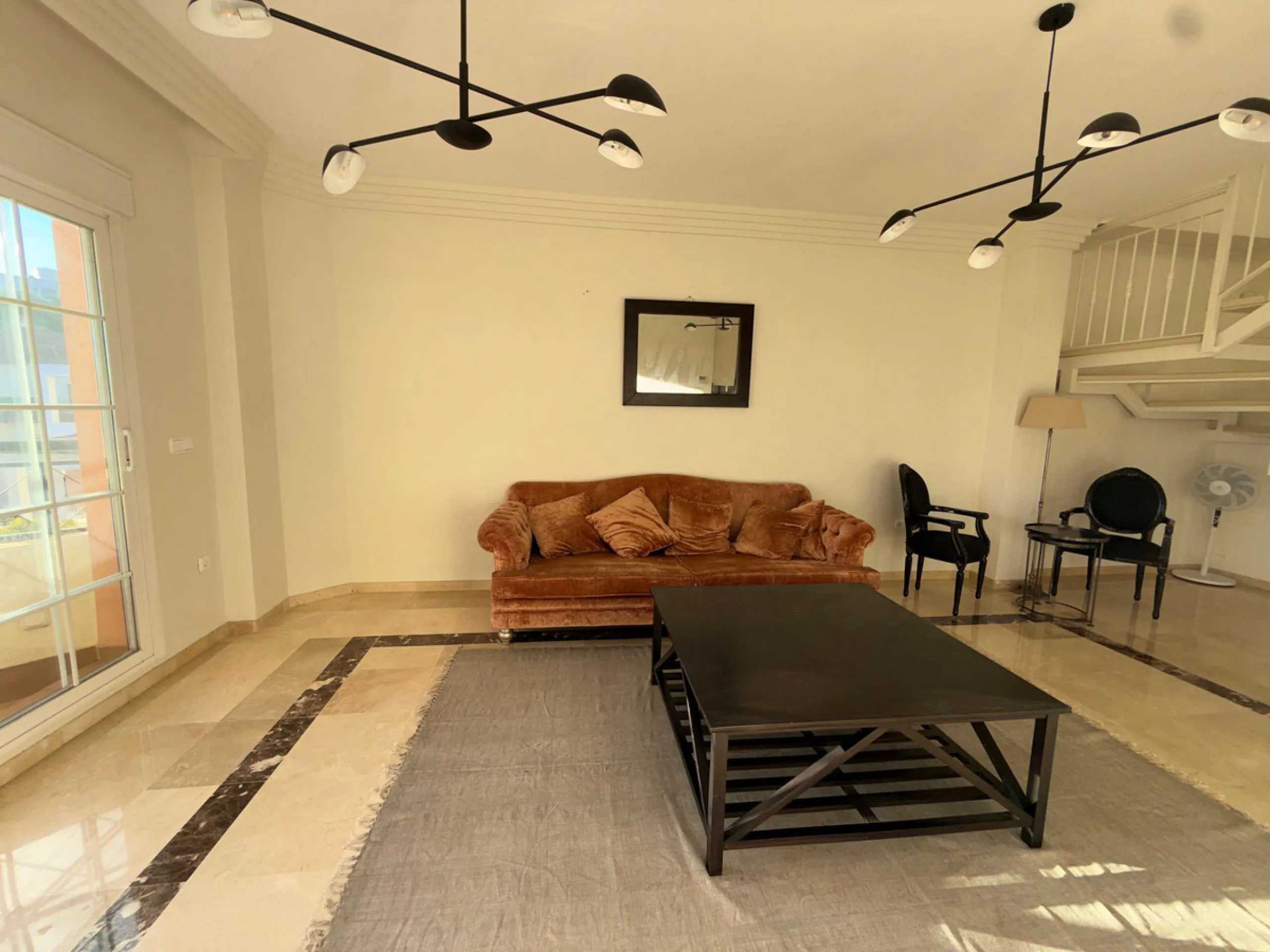 Apartment - Penthouse Duplex в продаже в Marbella, Málaga. В доме 4 спален и 3 ванных комнат. Площадь дома 188 м²