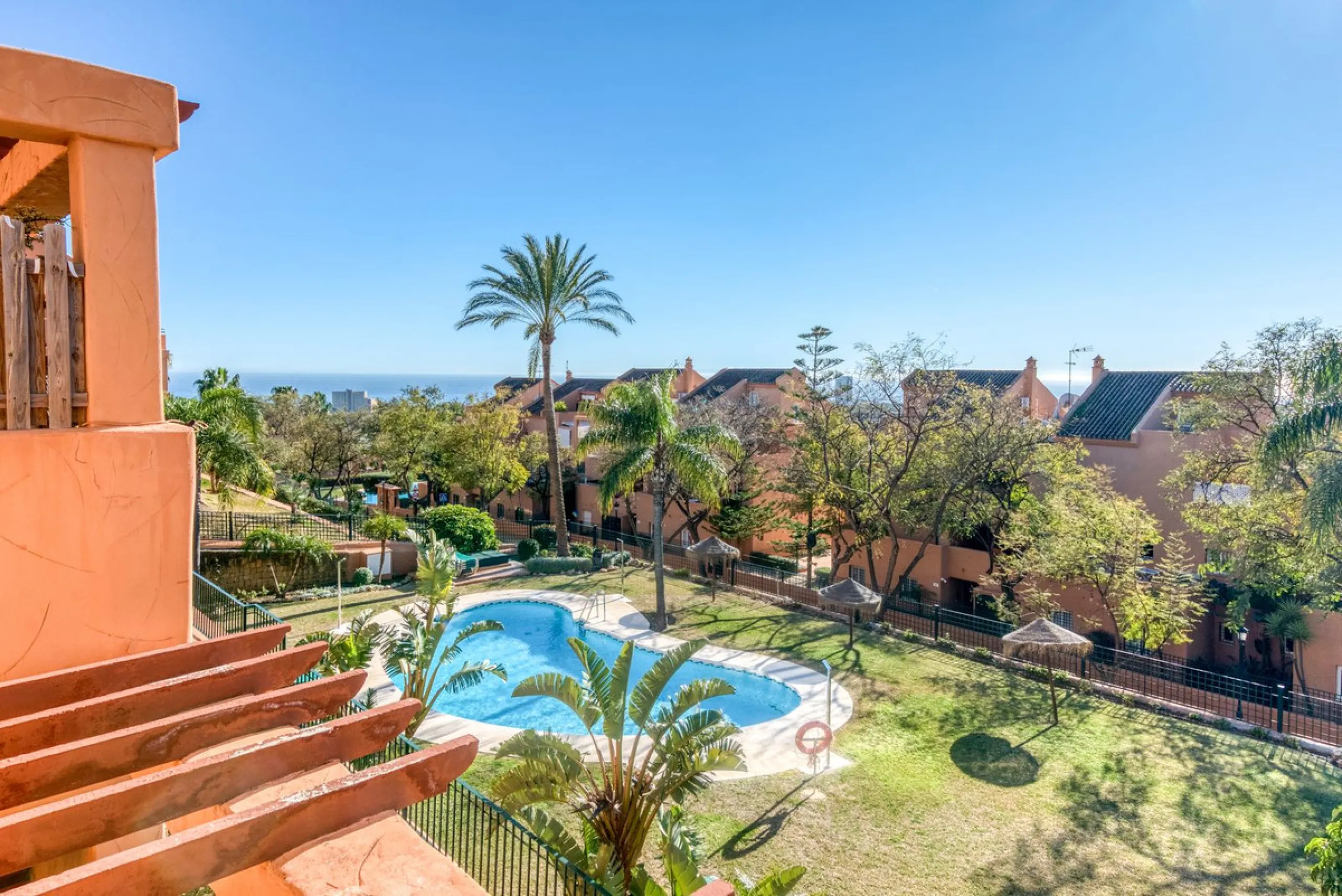 Sea View Apartment in Elviria | Los Lagos de Santa María Golf, Marbella East