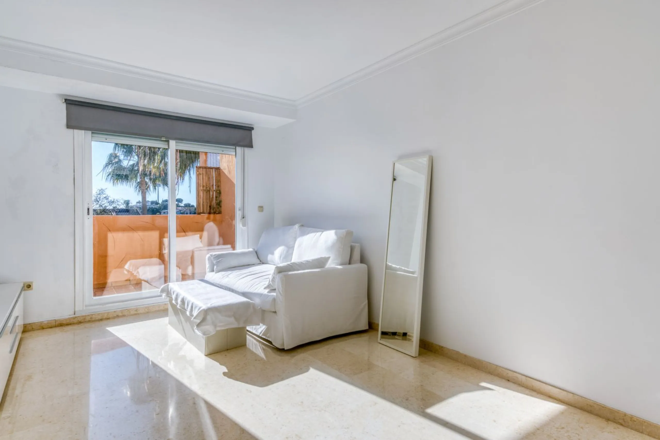 Sea View Apartment in Elviria | Los Lagos de Santa María Golf, Marbella East