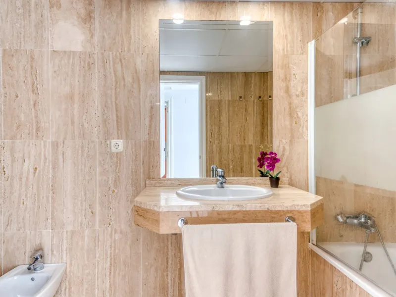 Sea View Apartment in Elviria | Los Lagos de Santa María Golf, Marbella East