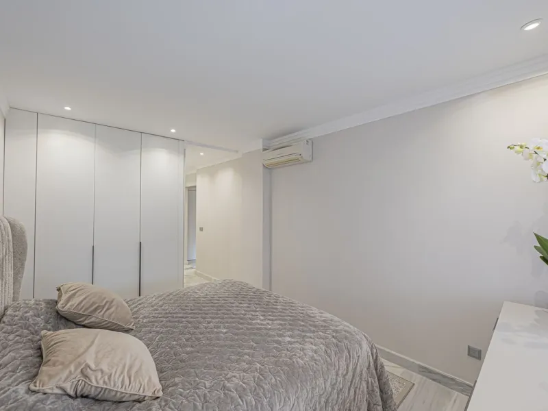 ELEGANT PROPERTY IN A GATED COMMUNITY WITH ALL AMENITIES