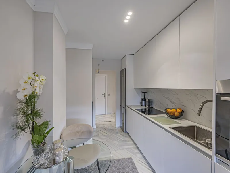 ELEGANT PROPERTY IN A GATED COMMUNITY WITH ALL AMENITIES