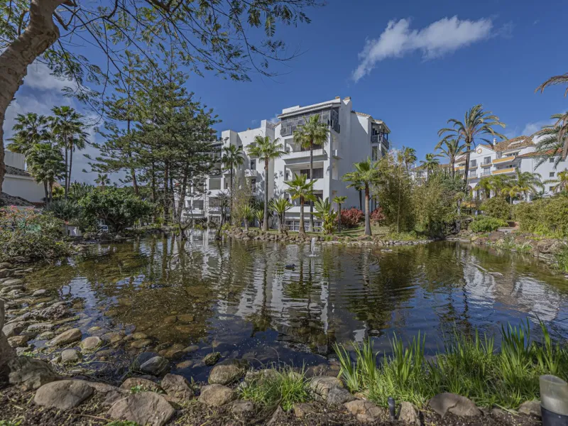 ELEGANT BEACHFRONT PROPERTY