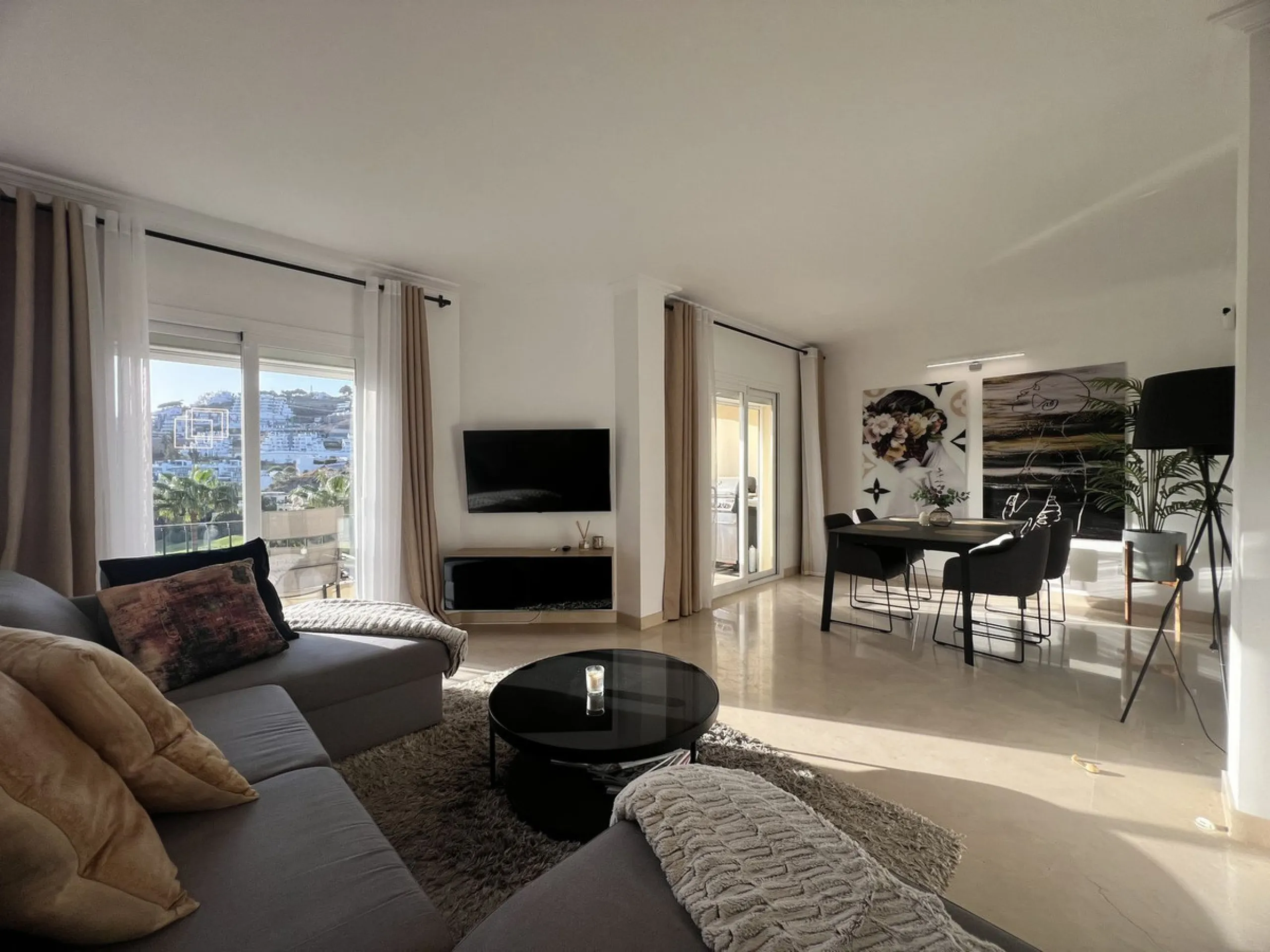 Beautiful penthouse duplex with impressive views in La Quinta!