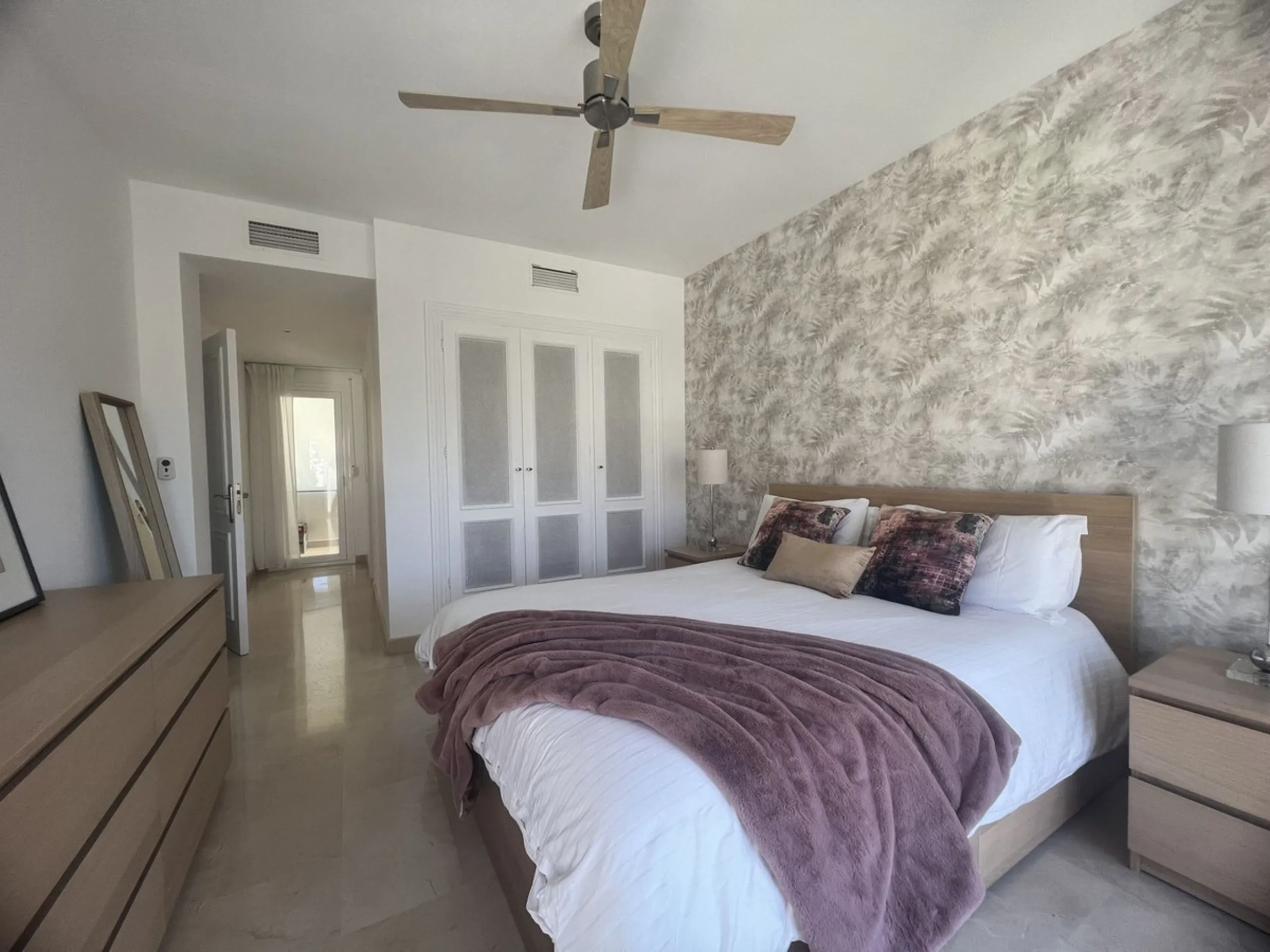 Beautiful penthouse duplex with impressive views in La Quinta!
