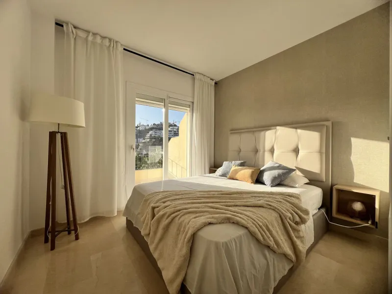 Beautiful penthouse duplex with impressive views in La Quinta!