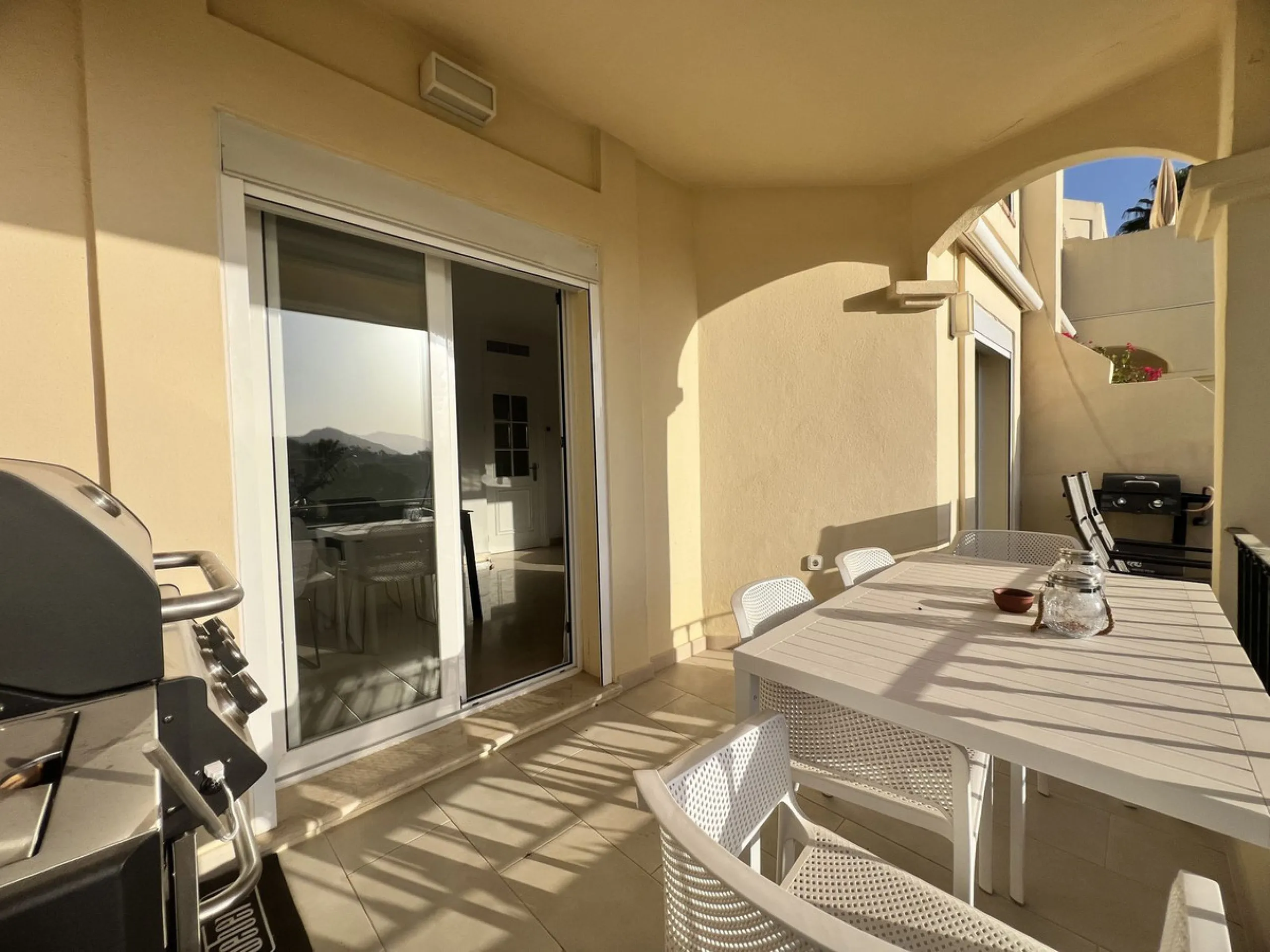 Beautiful penthouse duplex with impressive views in La Quinta!