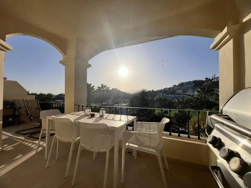 Beautiful penthouse duplex with impressive views in La Quinta!