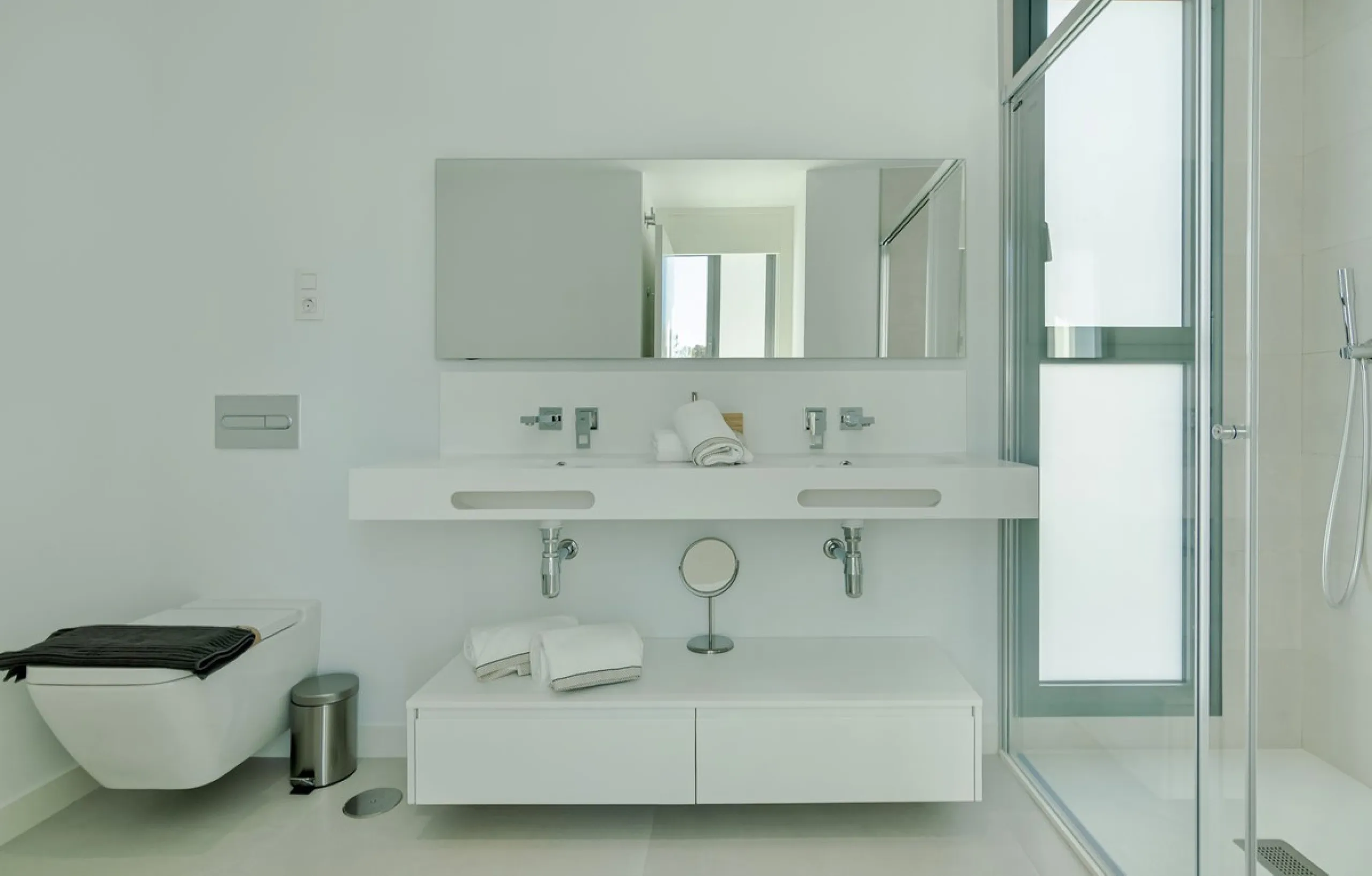 Contemporary Villa for Sale in Cabo Royale, East of Marbella