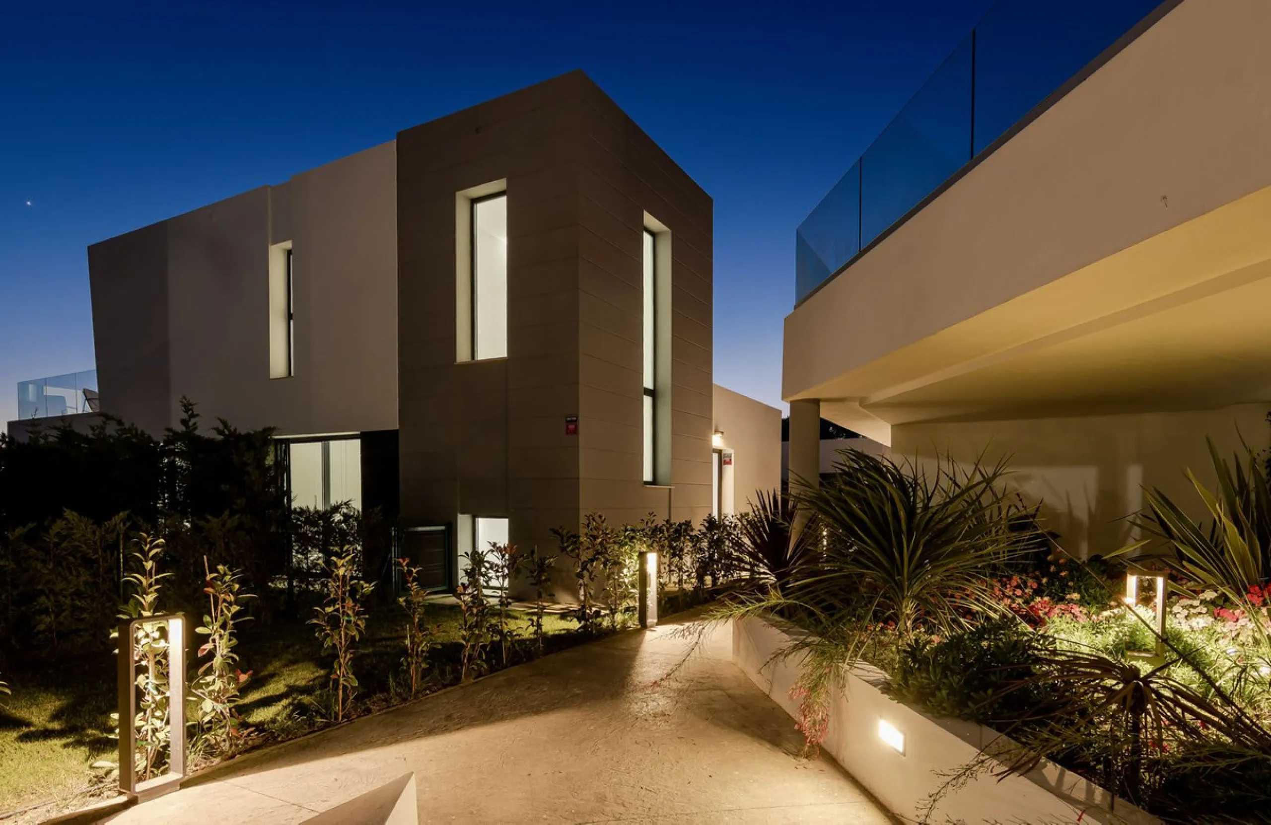 Contemporary Villa for Sale in Cabo Royale, East of Marbella