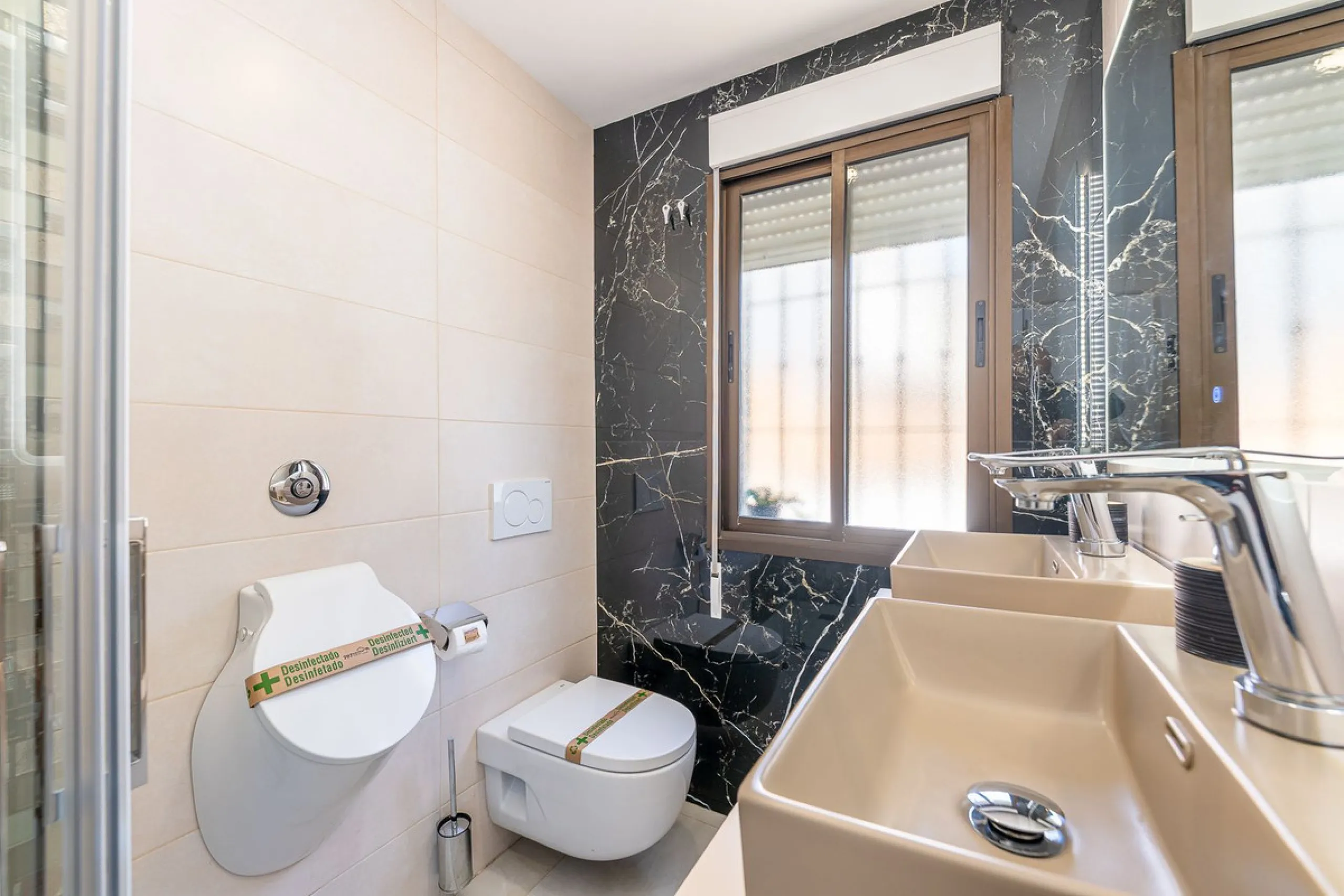 Spectacular Designer Villa in La Capellanía: Luxury, Sea Views, and Tourist License