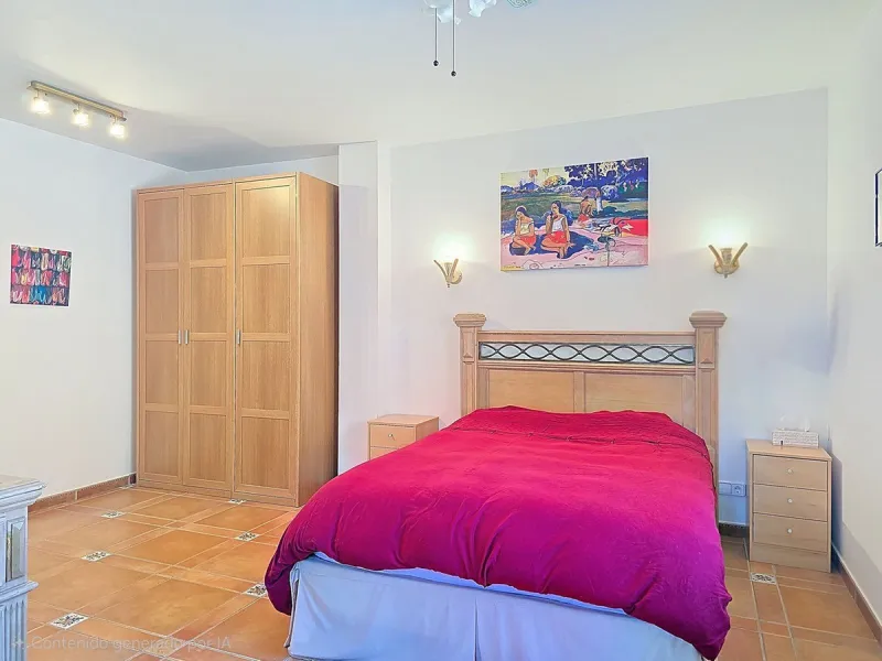 House - Detached Villa в продаже в Sayalonga, Málaga. В доме 5 спален и 4 ванных комнат. Площадь дома 284 м². Площадь участка 7266 м²