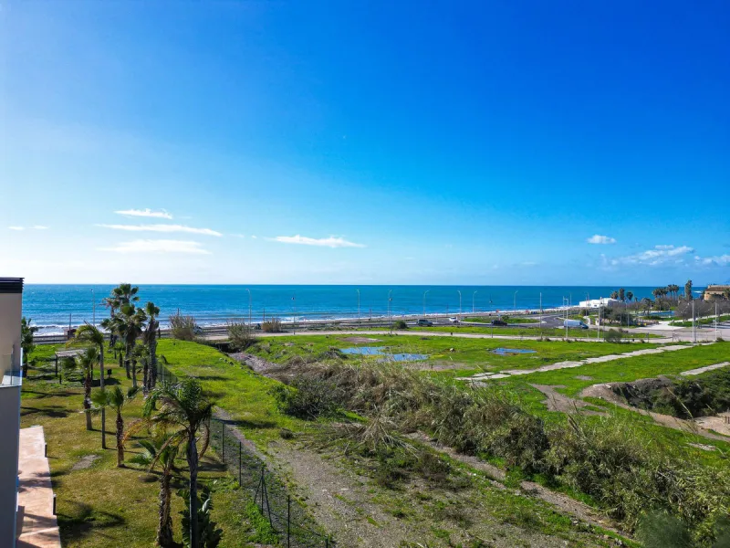 Penthouse with sea views – Valle-Niza, Málaga, new build (completion 2024) that can be purchased at 7% registration tax instead of 10% VAT.