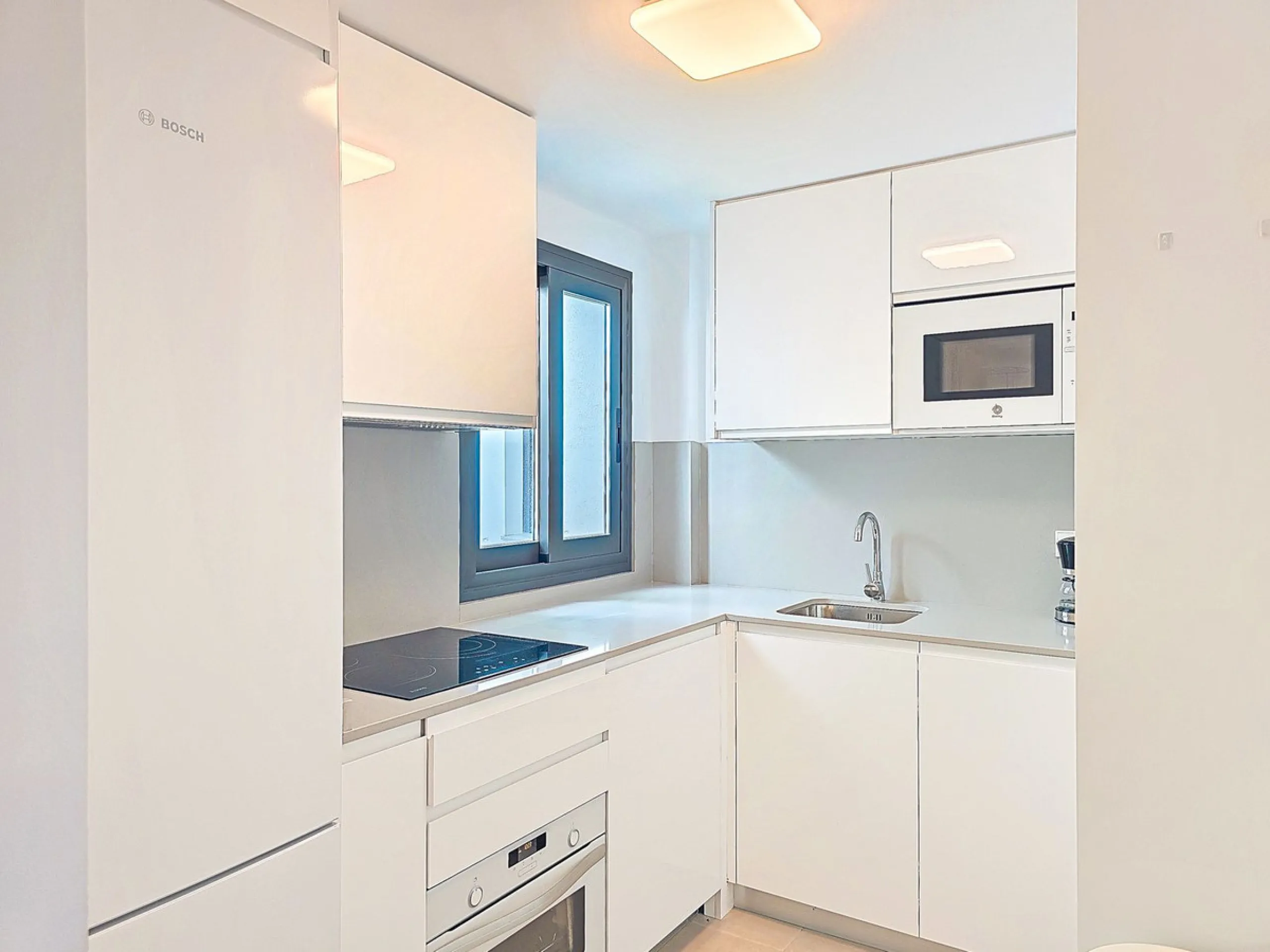 Penthouse with sea views – Valle-Niza, Málaga, new build (completion 2024) that can be purchased at 7% registration tax instead of 10% VAT.
