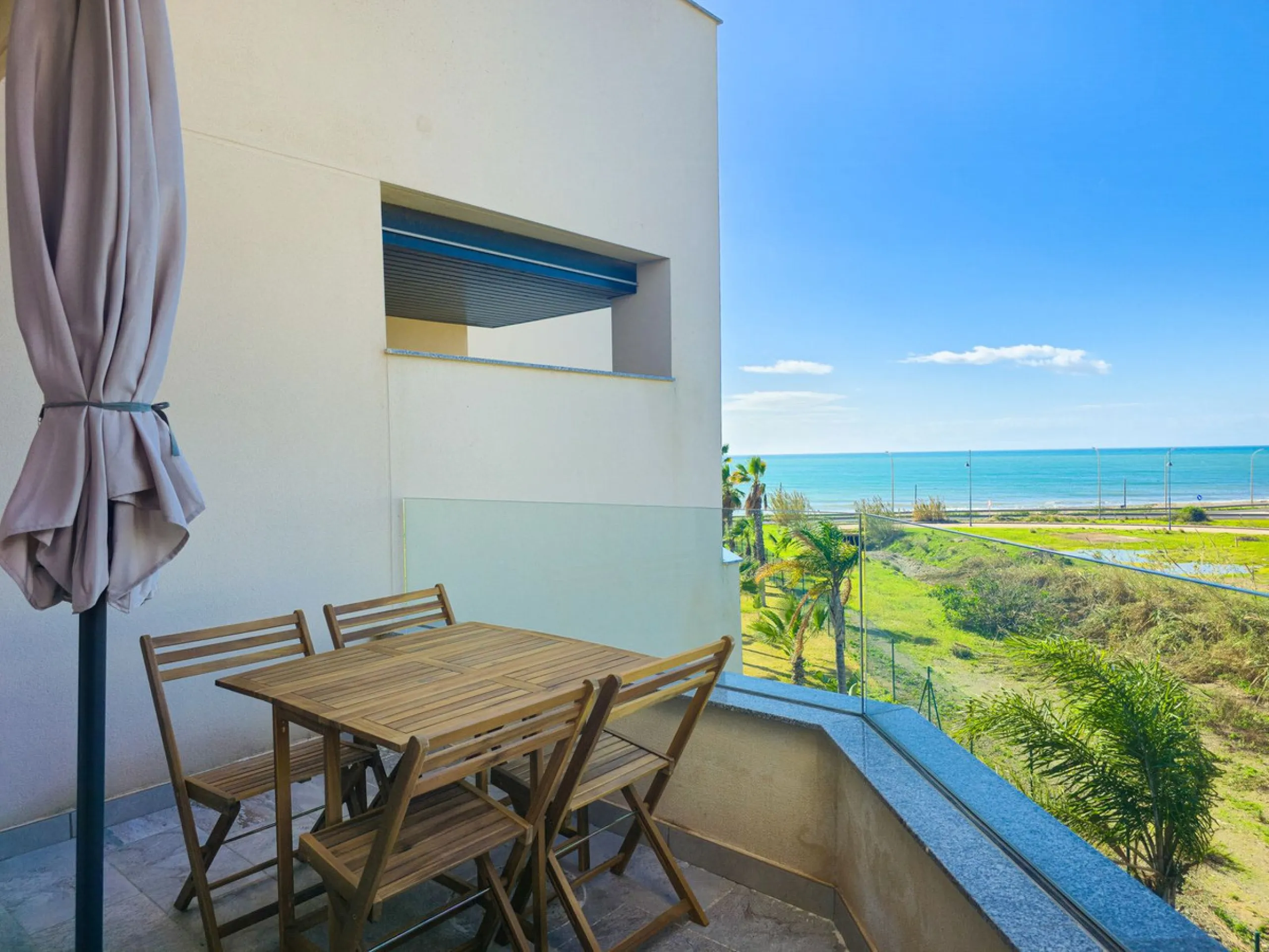 Penthouse with sea views – Valle-Niza, Málaga, new build (completion 2024) that can be purchased at 7% registration tax instead of 10% VAT.