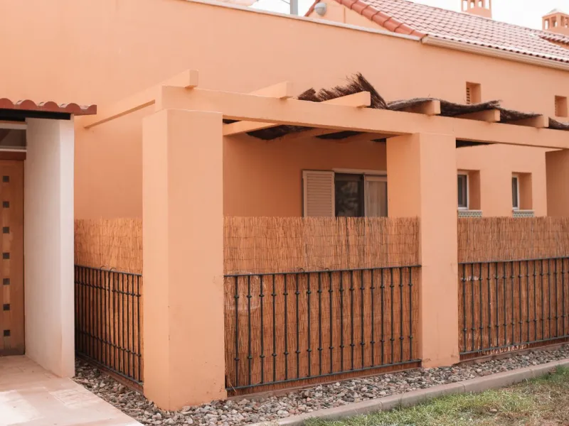 EXCLUSIVE Property in ALHAURÍN DE LA TORRE – PENTHOUSE WITH TWO TERRACES, GARAGE AND STORAGE ROOM IN A QUIET RESIDENTIAL AREA