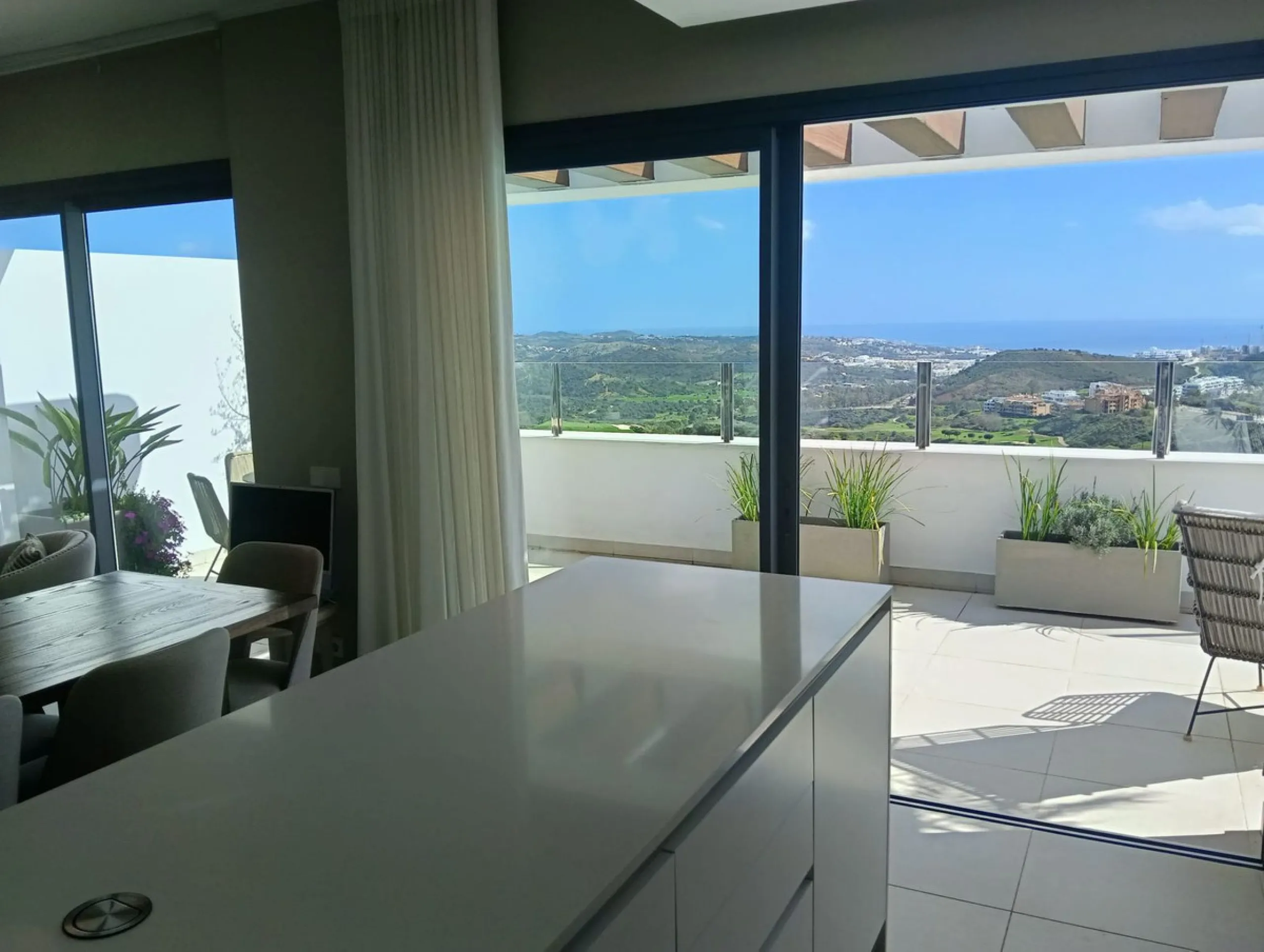 Exceptional Sea View Two-Bedroom, Two-Bathroom PENTHOUSE in Ipanema – La Cala de Mijas