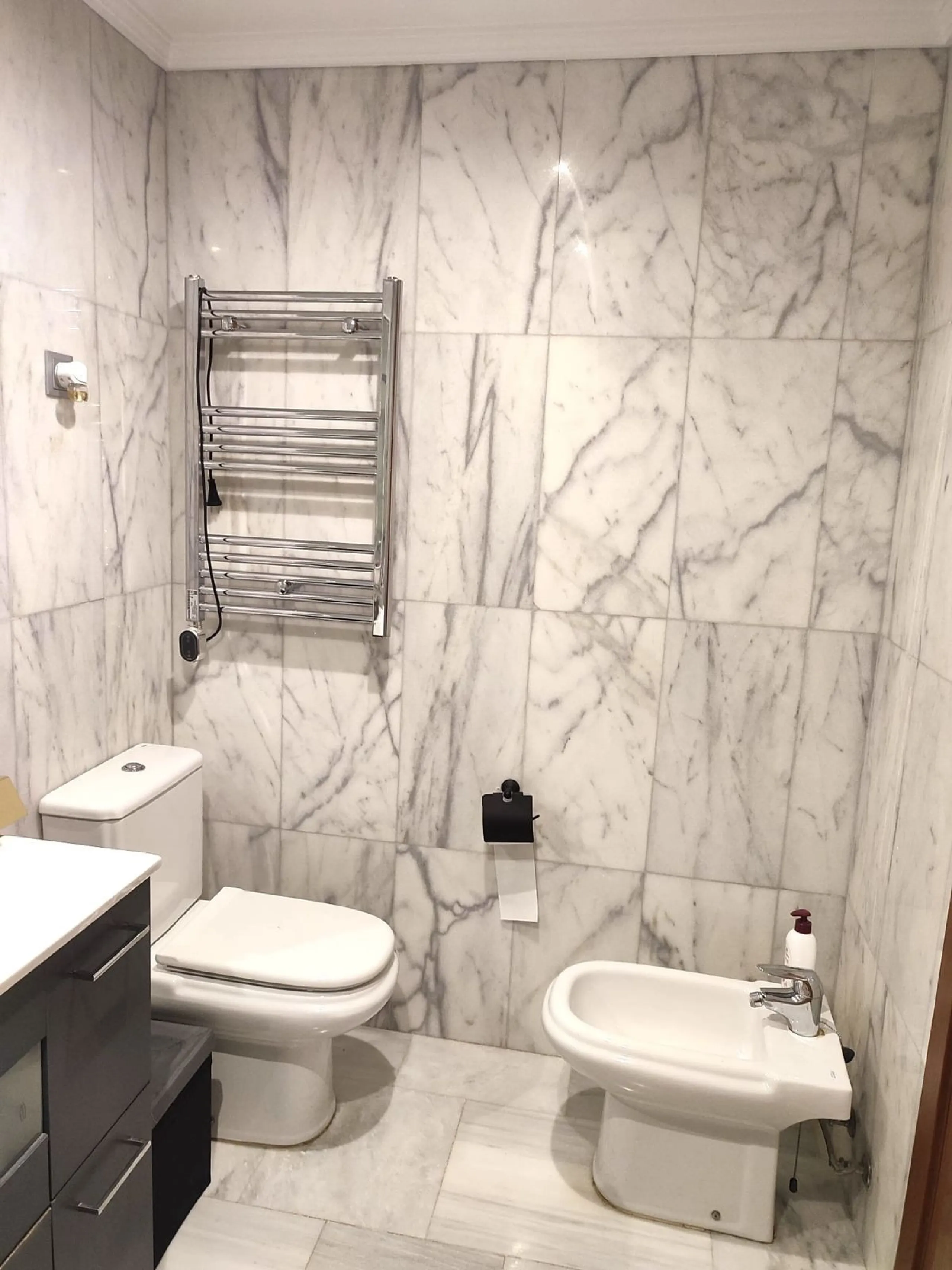 Apartment - Penthouse Duplex в продаже в Benahavís, Málaga. В доме 2 спален и 1 ванных комнат. Площадь дома 125 м²