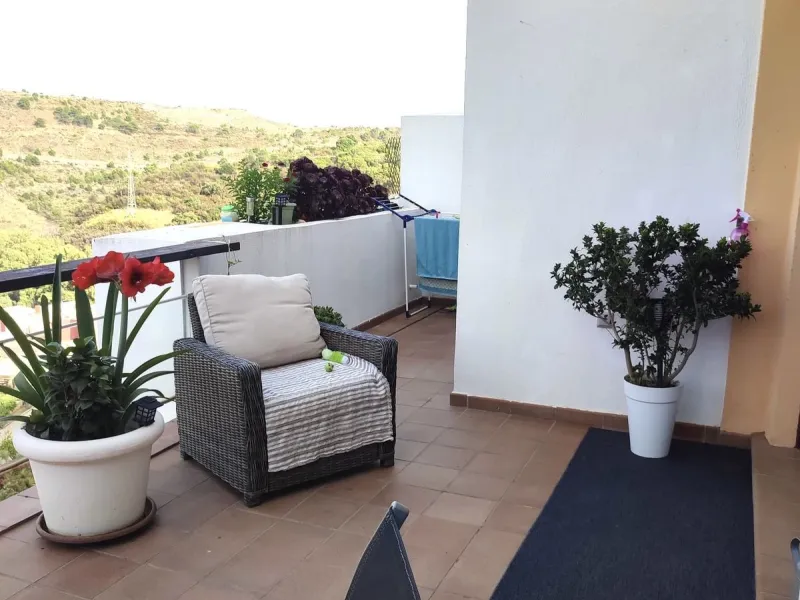 Apartment - Penthouse Duplex в продаже в Benahavís, Málaga. В доме 2 спален и 1 ванных комнат. Площадь дома 125 м²