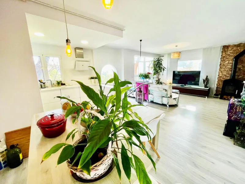 Terraced house for sale in a charming rustic development with modern interior design in Benalmádena!