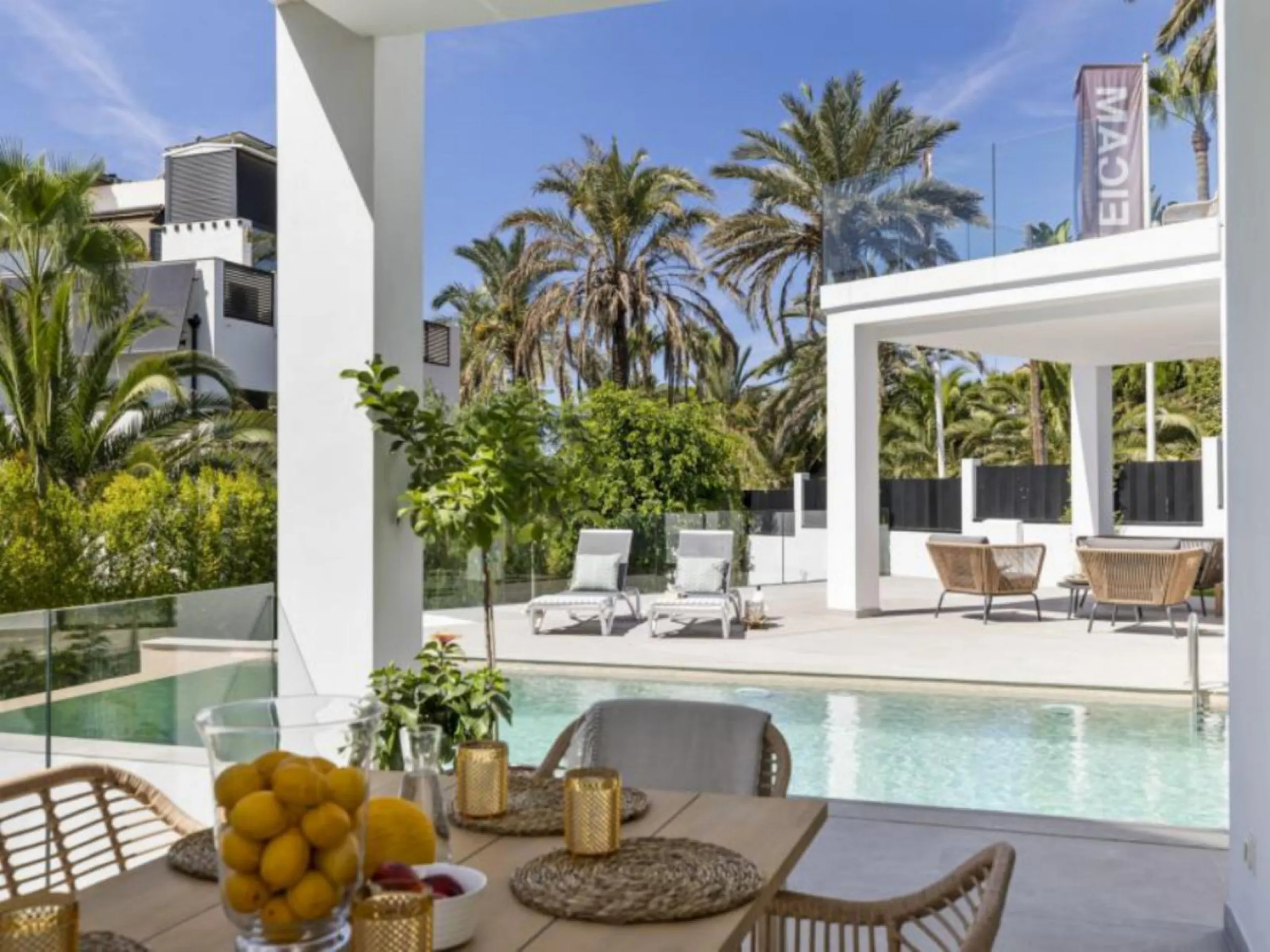 Exceptional newly built villa located in the prestigious area of ​​Marbesa.