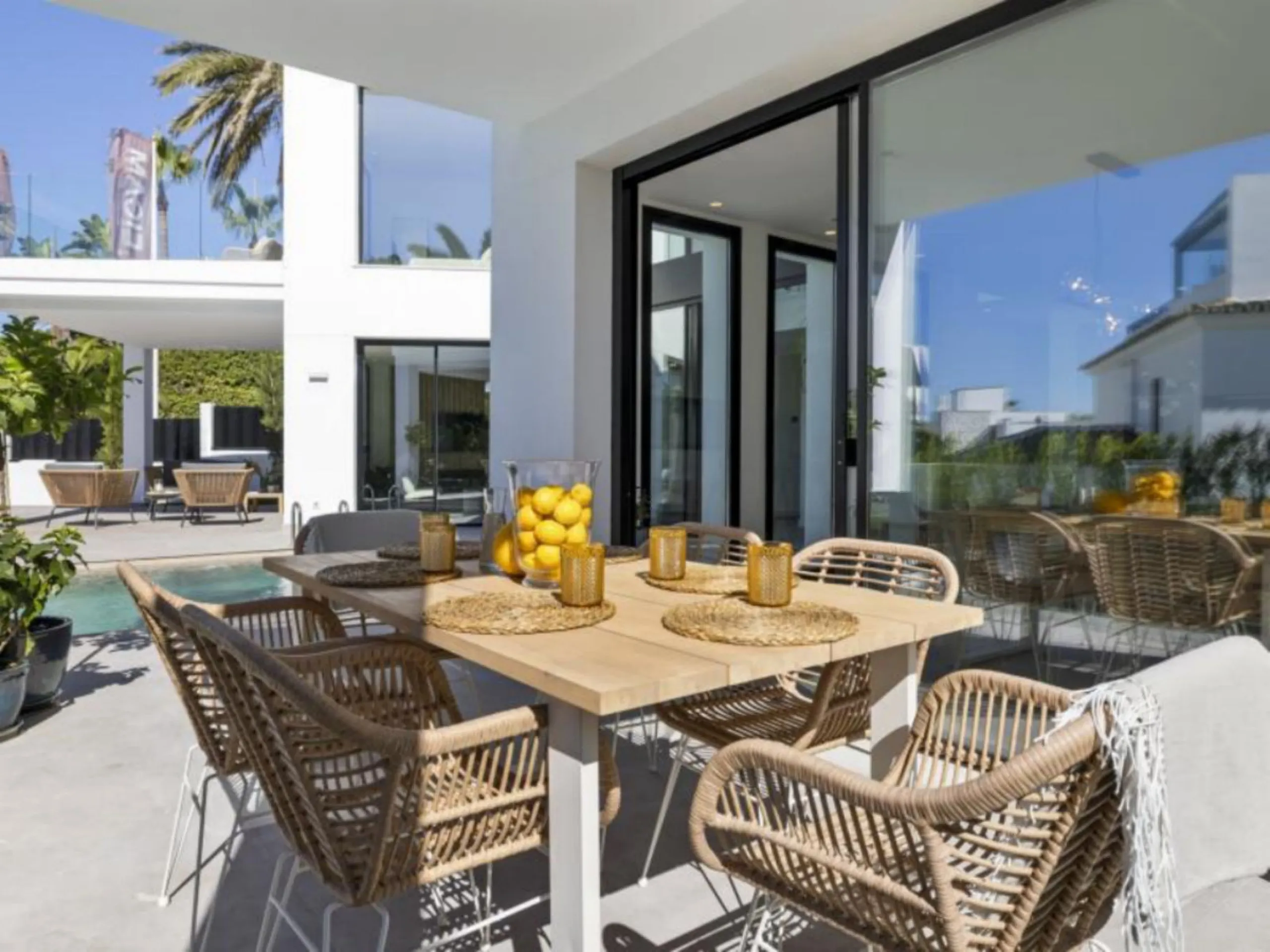 Exceptional newly built villa located in the prestigious area of ​​Marbesa.