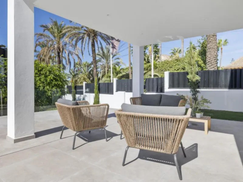 Exceptional newly built villa located in the prestigious area of ​​Marbesa.