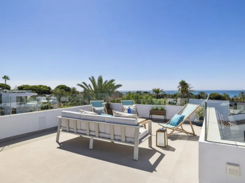 Exceptional newly built villa located in the prestigious area of ​​Marbesa.
