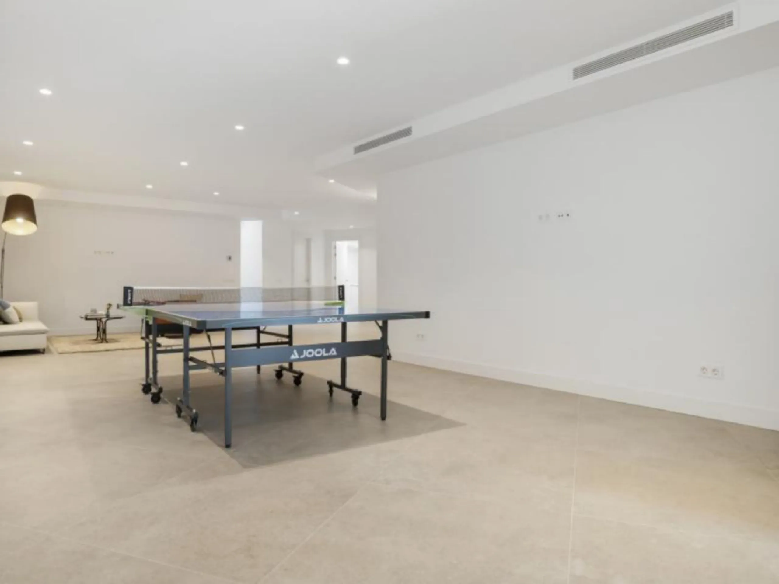 Exceptional newly built villa located in the prestigious area of ​​Marbesa.