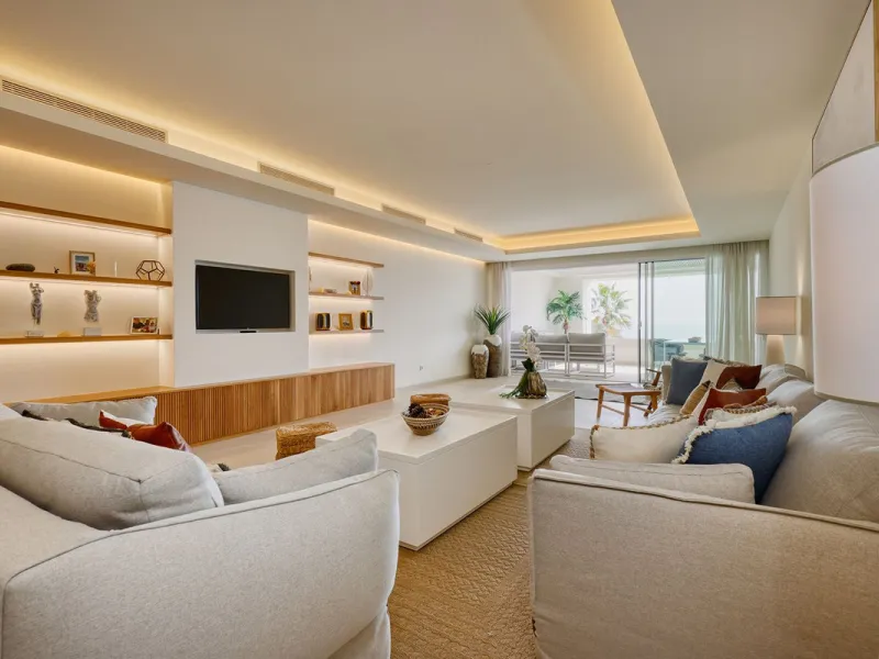 Apartment - Middle Floor Apartment в продаже в Estepona, Málaga. В доме 3 спален и 3 ванных комнат. Площадь дома 229 м²