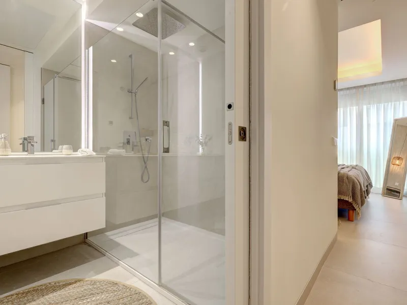 Apartment - Middle Floor Apartment в продаже в Estepona, Málaga. В доме 3 спален и 3 ванных комнат. Площадь дома 229 м²