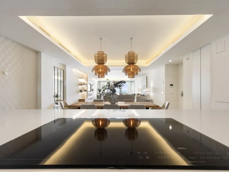 Apartment - Middle Floor Apartment в продаже в Estepona, Málaga. В доме 3 спален и 3 ванных комнат. Площадь дома 229 м²