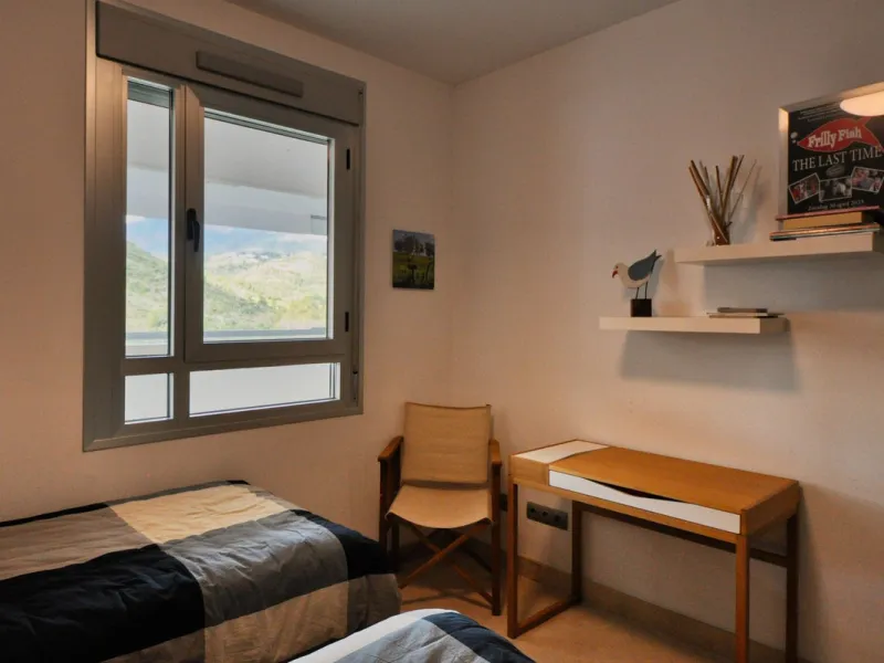 Elevated 2-bedroom, 2-bathroom apartment in Avalon, Los Arqueros, offering panoramic sea views and open views towards La Concha.
