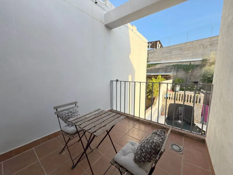 300 m² Home with Pool, Large Garage and Solar Panels in Puerto de la Torre