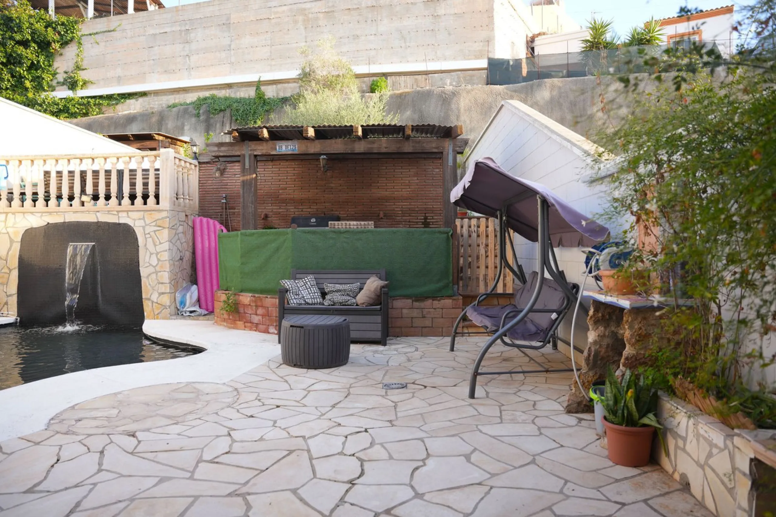 300 m² Home with Pool, Large Garage and Solar Panels in Puerto de la Torre