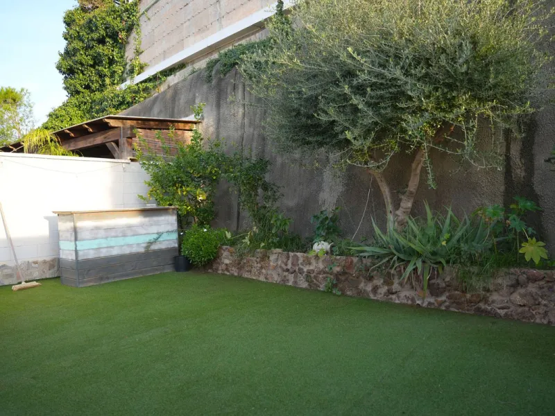300 m² Home with Pool, Large Garage and Solar Panels in Puerto de la Torre