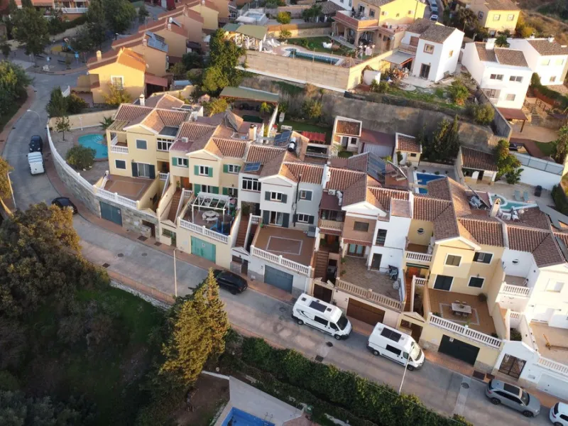 300 m² Home with Pool, Large Garage and Solar Panels in Puerto de la Torre