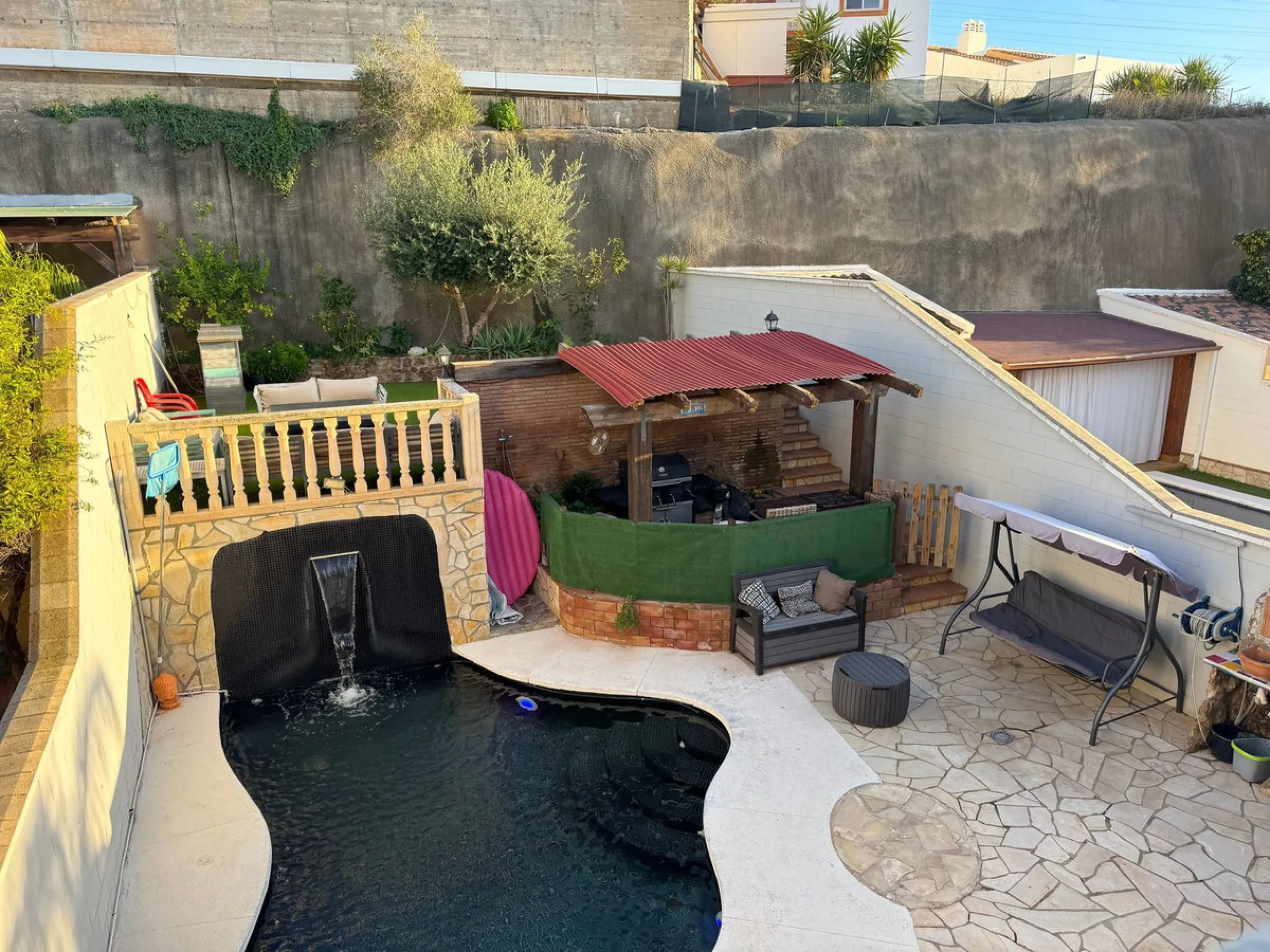 300 m² Home with Pool, Large Garage and Solar Panels in Puerto de la Torre