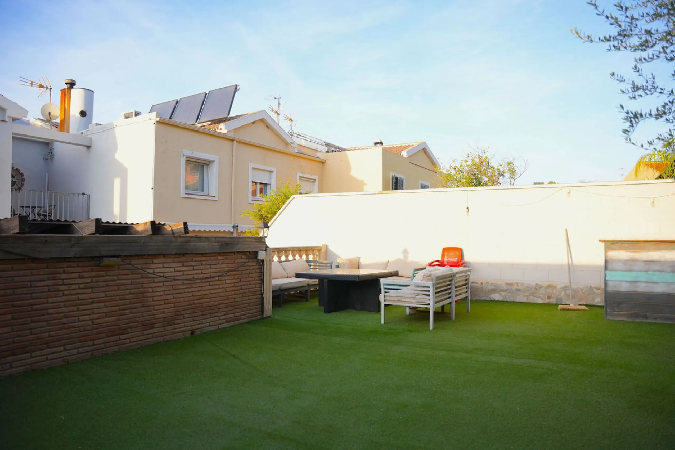 300 m² Home with Pool, Large Garage and Solar Panels in Puerto de la Torre