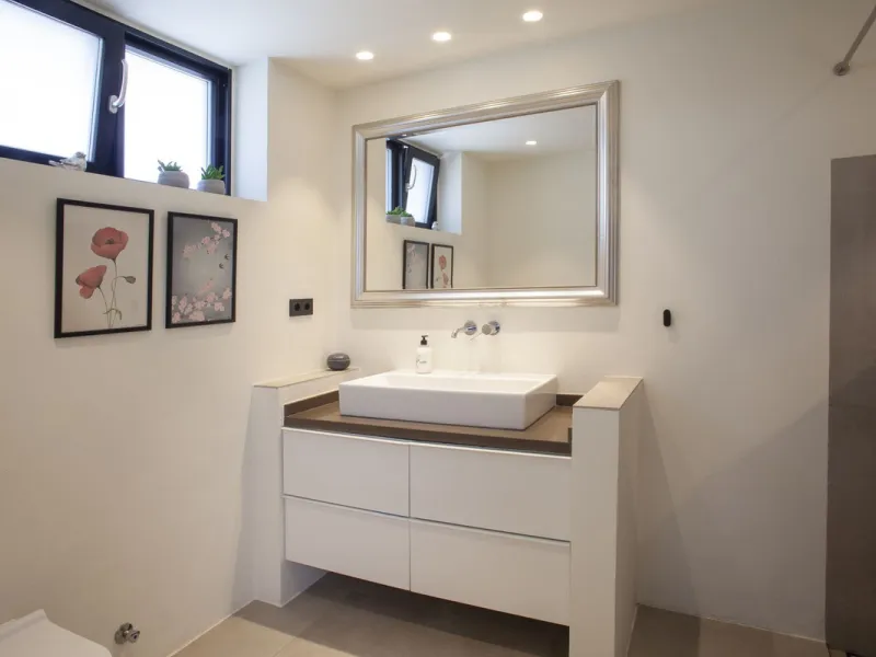 House - Detached Villa в продаже в Mijas, Málaga. В доме 4 спален и 3 ванных комнат. Площадь дома 200 м². Площадь участка 1000 м²