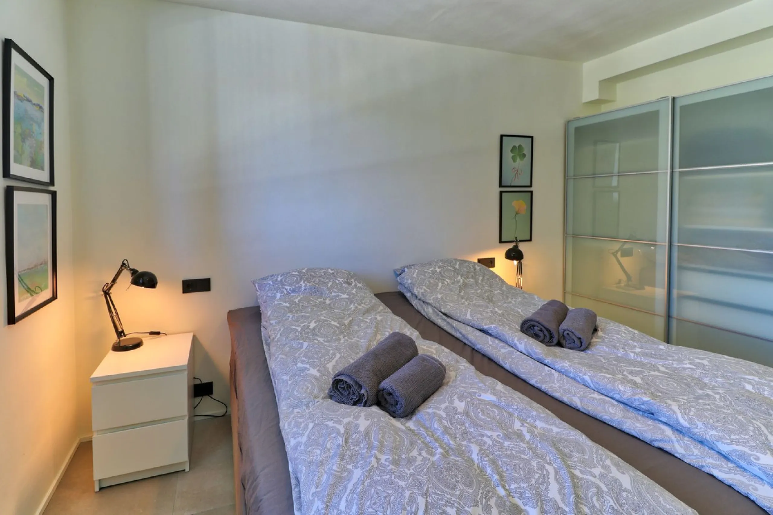 House - Detached Villa в продаже в Mijas, Málaga. В доме 4 спален и 3 ванных комнат. Площадь дома 200 м². Площадь участка 1000 м²